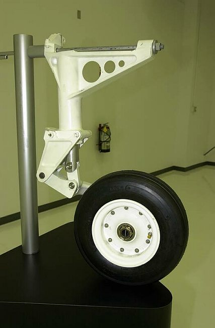 Eclipse trailing link gear.JPG